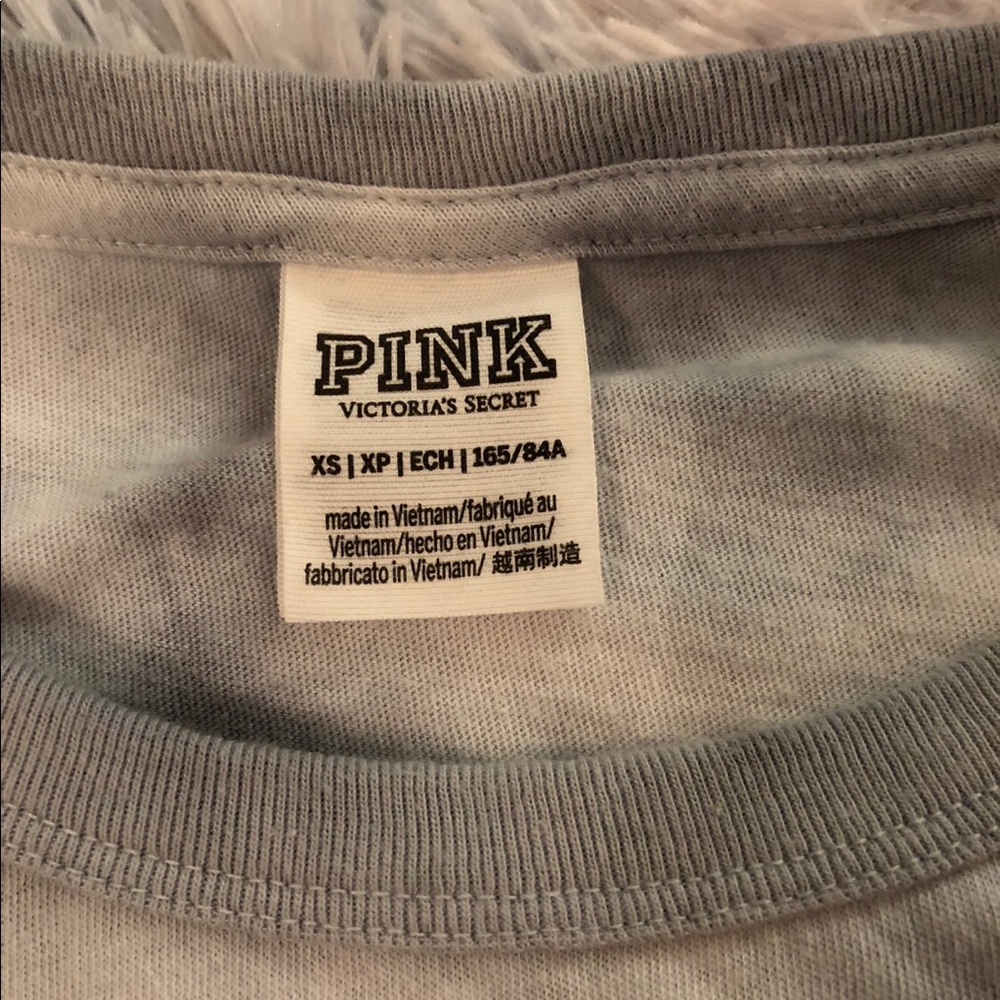 Victoria Secret tee - Picture 2 of 4
